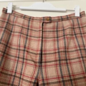 Pendleton Women's Plaid Trousers in Beige and Brown